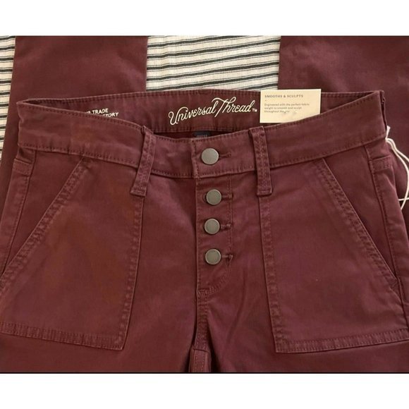 Women’s Jeans Bundle‎ - Picture 7 of 10